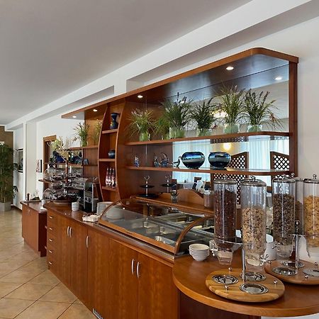 Hotel Casa Chincarini Мальчезине Экстерьер фото