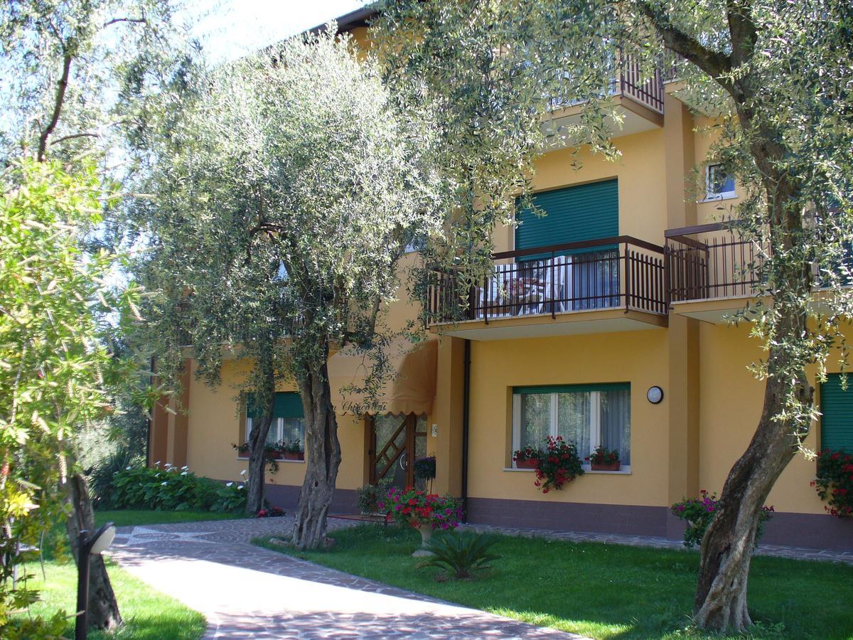 Hotel Casa Chincarini Мальчезине Экстерьер фото