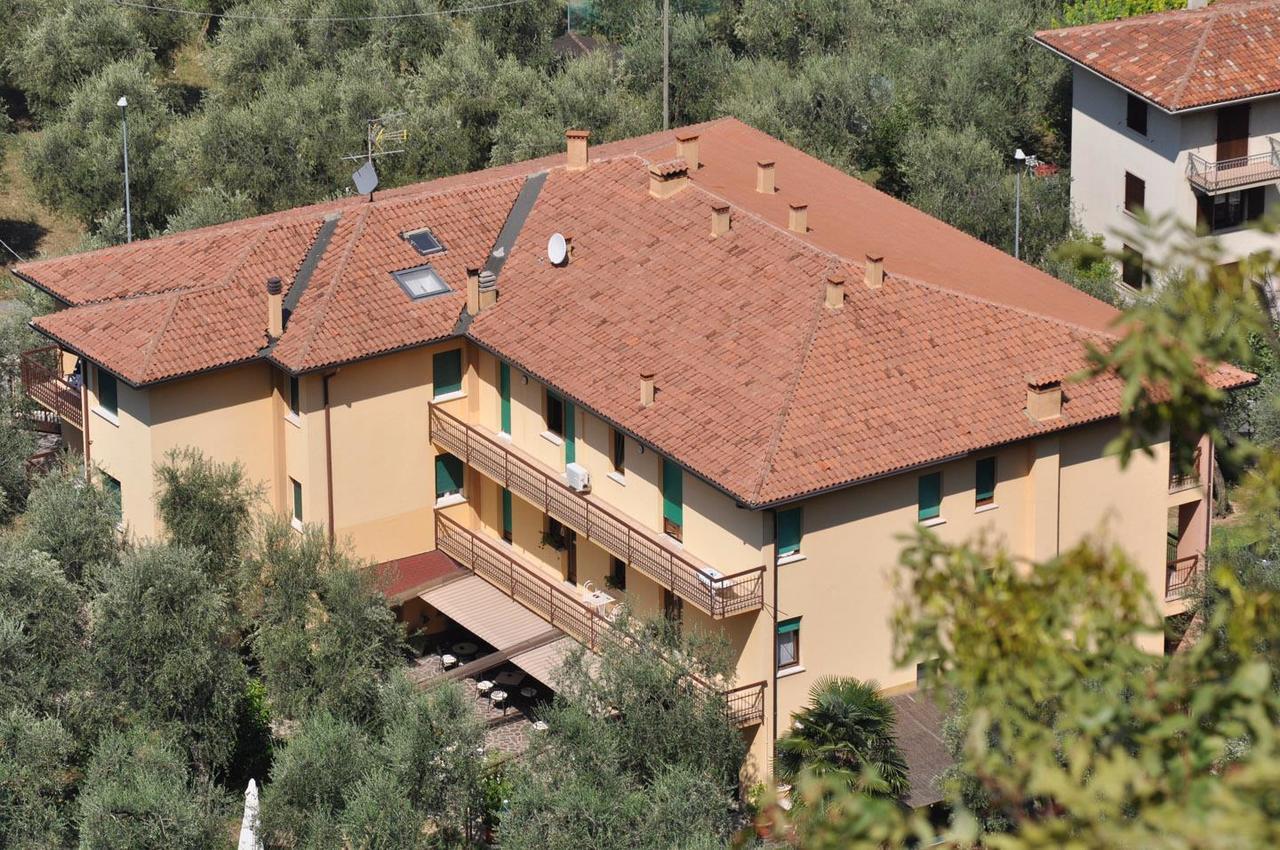 Hotel Casa Chincarini Мальчезине Экстерьер фото