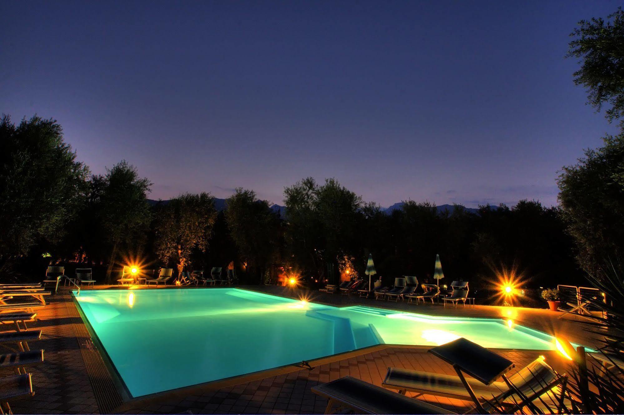 Hotel Casa Chincarini Мальчезине Экстерьер фото